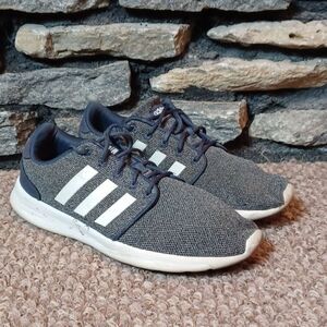 Women's Adidas running shoes sz 9
